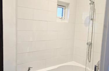 Coastal Comfort in Leigh Ideal for Work & Leisure - Foto 18