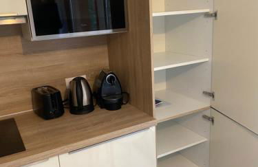 Méribel 2 pièces avec cabine, centre, proche commerce et pistes avec parking et wifi état neuf - Foto 8