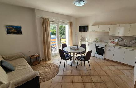 Apartments Gardelin Paklenica - Photo 8