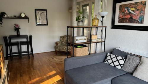 Apartment in the city - exceptional view - Photo 4