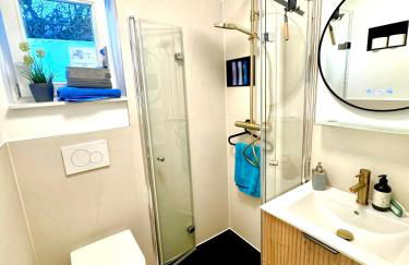 Sonnige, ruhige Gartenwohnung mit Terrasse u. Garten - Foto 2