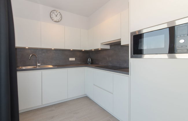 2 bedroom Apartment in Bredene - Photo 3