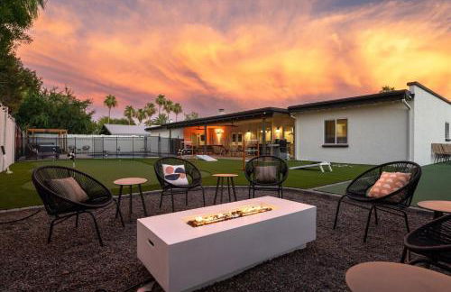 Pickleball Court~ Hot Tub & Pool~ Mini Golf~Games - Foto 65