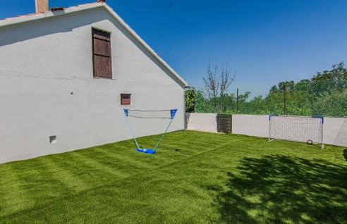 Gorgeous Home In Popovici With Wifi - Photo 15