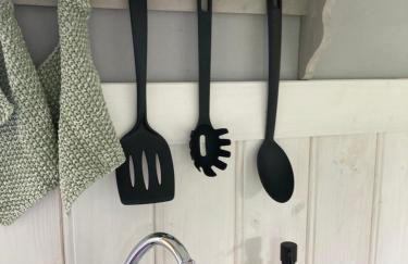 Bei uns im Allgäu - Gästewagen Hoimelig mit Solardusche - Foto 13