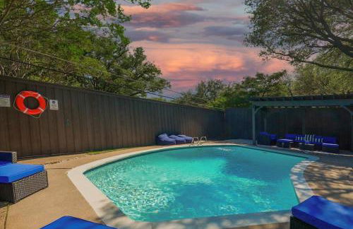 Luxury Home with 5 Bedrooms and Private Pool - Foto 56