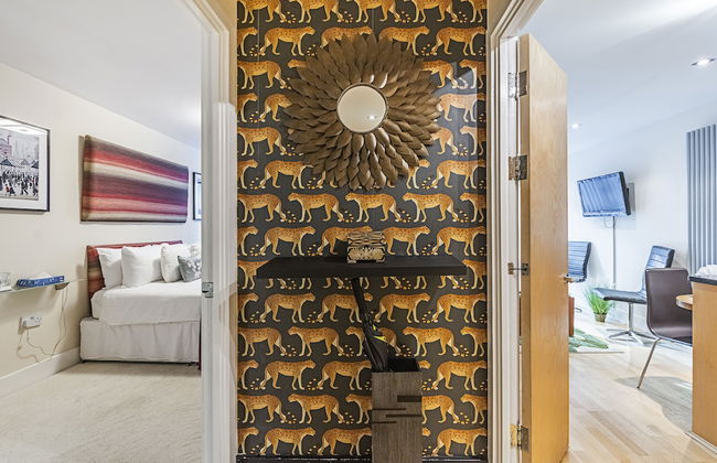 Canary Wharf Luxury Apartments - Photo 71