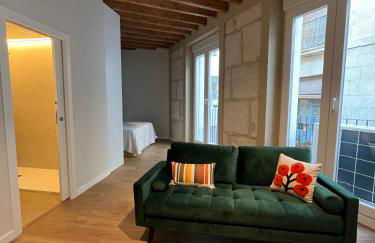 Charm and Modernity in Alicante - Photo 3