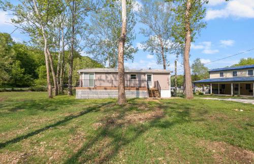 New! 2 Homes-Firepit, Hot Tub, Huge Yard and Dock - Foto 55