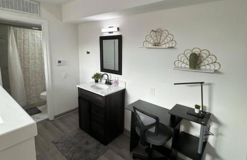 2BD - 1 Dallas l FIFA READY l 5 Min from Love Field - Foto 40