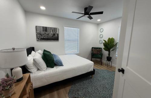 Game Night Getaway - 3BR Near WinStar - Foto 3