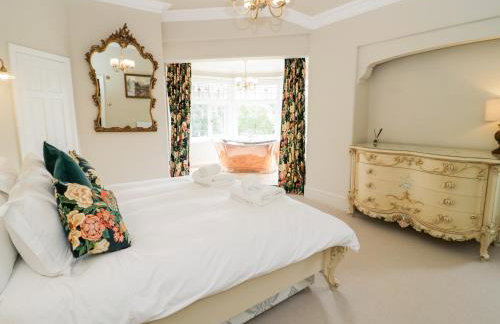 Gwern Borter Manor - Photo 16