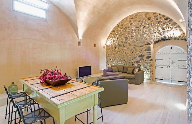 Pyrgos Old winery villa - Photo 15