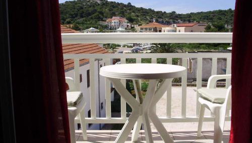 Apartment Rogoznica 2 - Foto 4, Garden