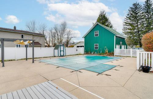 5 Mi to Lake Ontario Mexico Home with Seasonal Pool - Photo 2