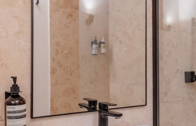 Chic 1BD Maisonette W/hot Tub, King's Cross! - Foto 21