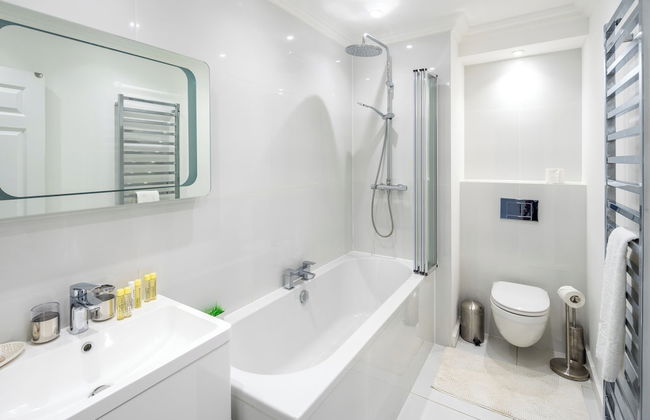 JOIVY 2-bed flat in West London - Foto 20