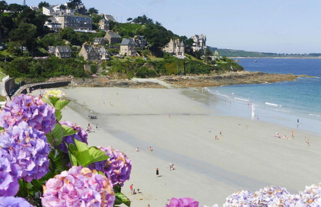 Charming Holiday Home Near the Beach, Locquemeau - Foto 20