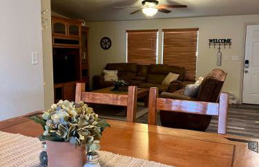 Parker Strip Pool House | Private Pool • Game Room • River Access - Foto 10