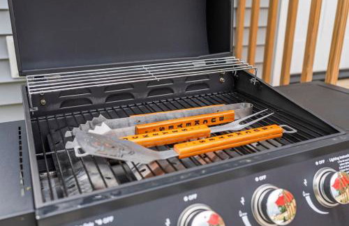 Hot Tub - Mins to Short North - Retro Game Room - Foto 36