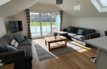 The Boathouse - Foto 1