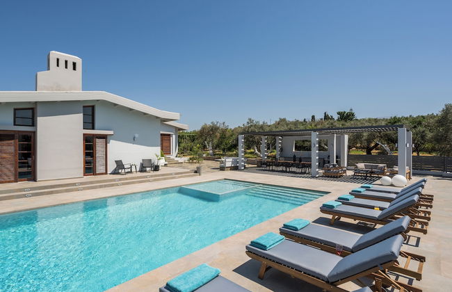 Azatis Luxury Villa - Foto 28