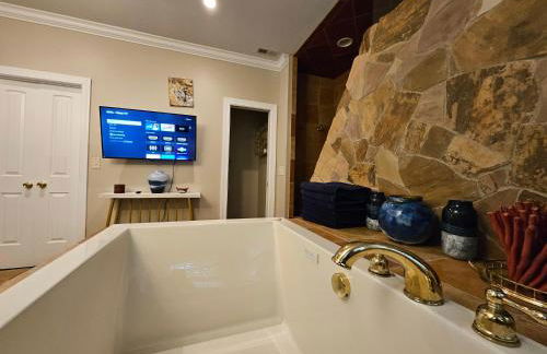 Heated Pool l Indoor Jacuzzi Tubs I Arcade l Outdoor Hot Tub - Foto 4