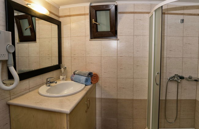 Family Friendly Villa Private Pool, Children's Play Area, Bbq, Spacious Garden, Near Beach - Photo 18