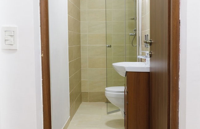Modern Apartment - Photo 58