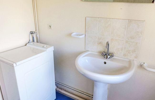 1 bedroom Apartment in La Richardais with garden - Photo 10