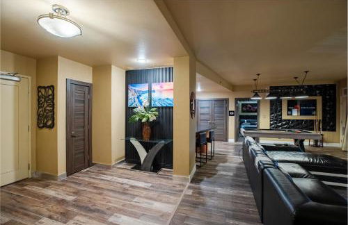 2100 SqFt Penthouse Suite W/ Strip Views! POOL GYM - Foto 41