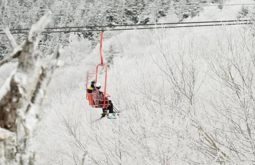 Magic Mountain Ski Resort - Foto 2
