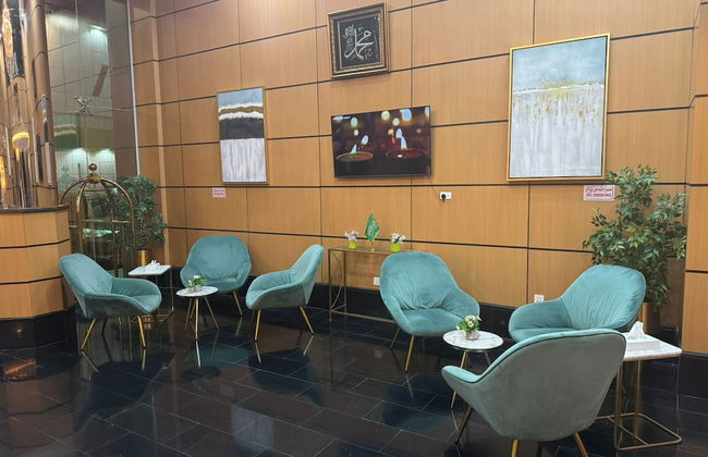 Al Thanaa Al Raqi Serviced Apartments - Foto 8
