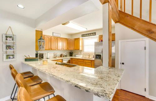 Bayou Bliss Barataria Waterfront Getaway with Dock! - Foto 10