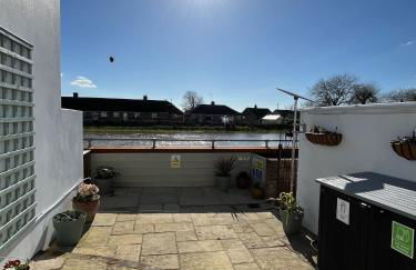 Dove Cottage is a Central, Riverside, Charming Victorian Cottage - Foto 48