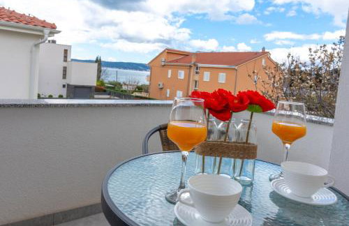 Luxury apartment with terrace Castel - Photo 12