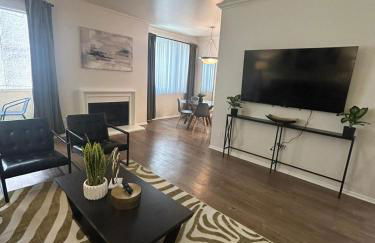 Beverly Hills City Vibe 1 br Apt w Parking 324 - Photo 29