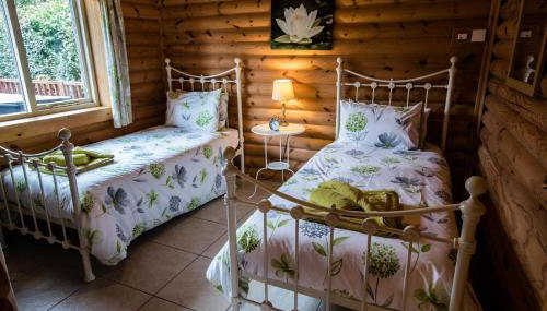 Partridge Lodge - Photo 4