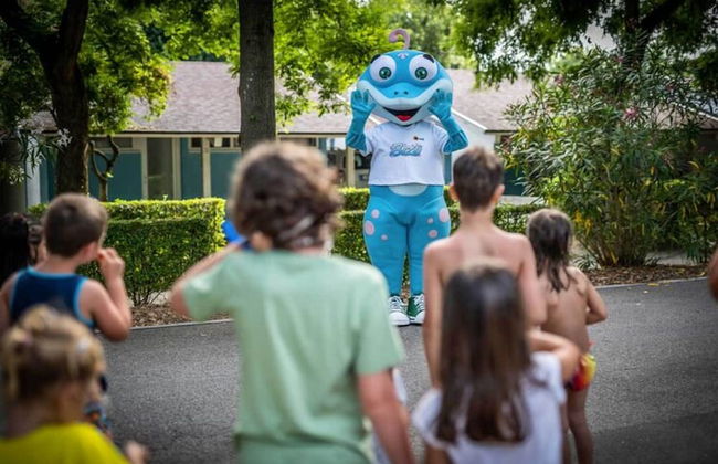 Bungalow in Caorle With Garden Furniture - Foto 15