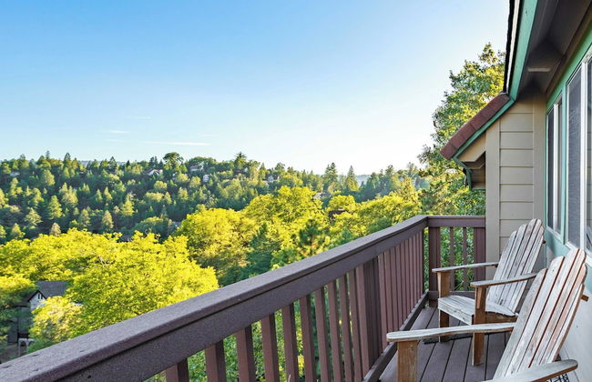 Mins to the Lake, Arcade/playroom, Panoramic Deck Views Nadelhorn by Avantstay - Foto 6