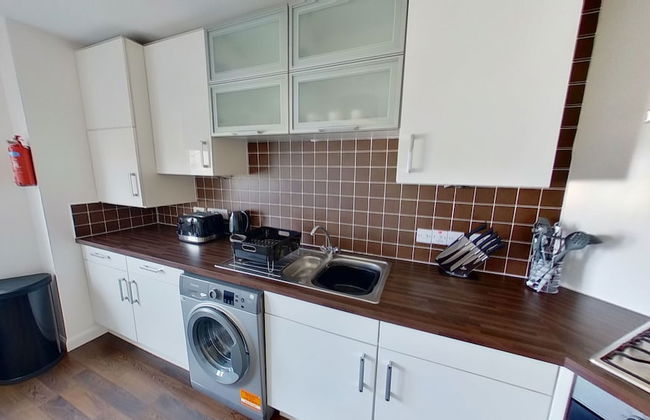 Orange Apartments Bothwell Road - Photo 28