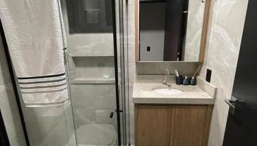Apartamento completo, localização excelente - Foto 4, Shower