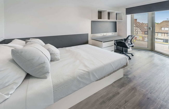 For Students Only Chapter White City in London - Photo 13