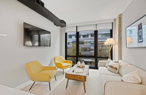 Coda on Half, a Placemakr Experience - Navy Yard - Foto 102