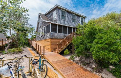 Seaside Escape on Huron - Photo 22