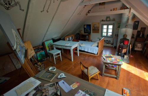 Cottage on Hill - Photo 13