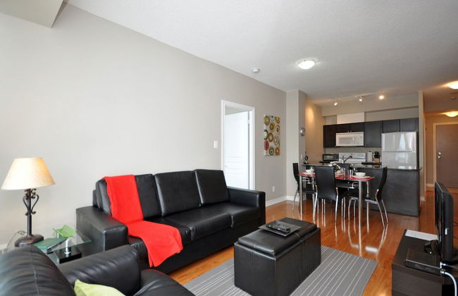 WhiteHall Suites - Mississauga - Photo 4