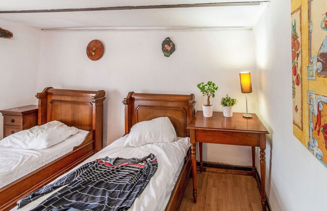 Characteristic Holiday Home in Cherain With Balcony - Foto 18