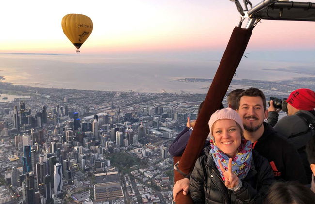 Hot Air Balloon Ride Melbourne - Photo 2