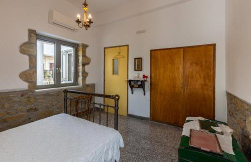 Iliopetra House - Photo 16